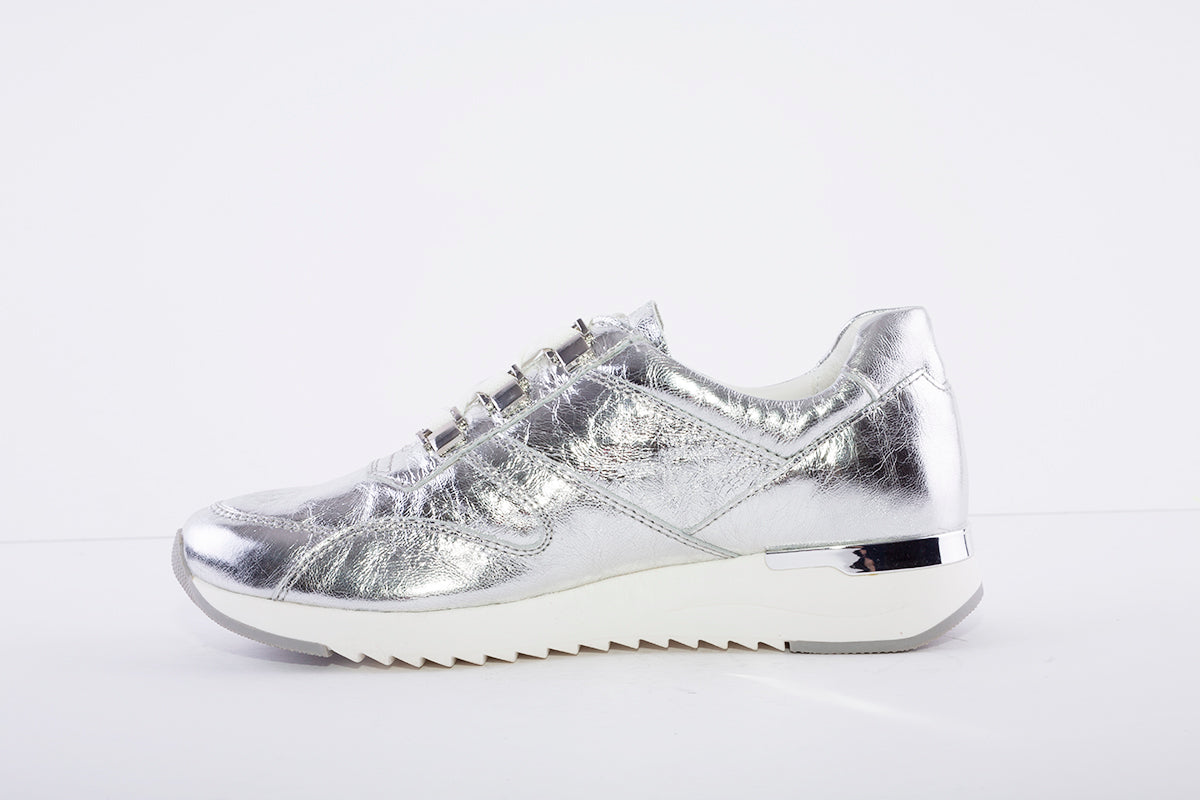 CAPRICE - LOW WEDGE LACED TRAINER  - SILVER METALLIC