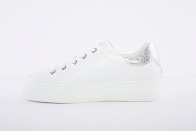 NeroGiardini - Leather Laced Sneakers - White/Silver