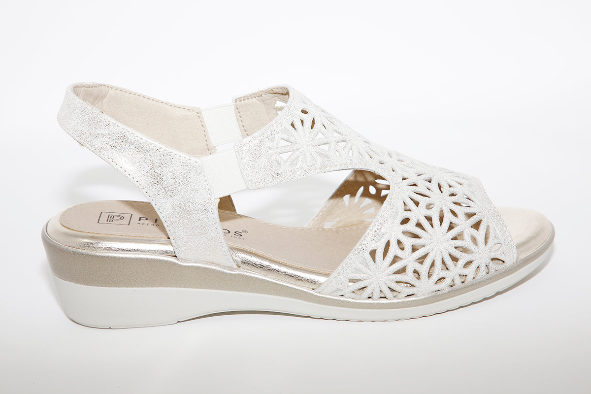PITILLOS - 6010 LOW WEDGE SANDAL - GOLD