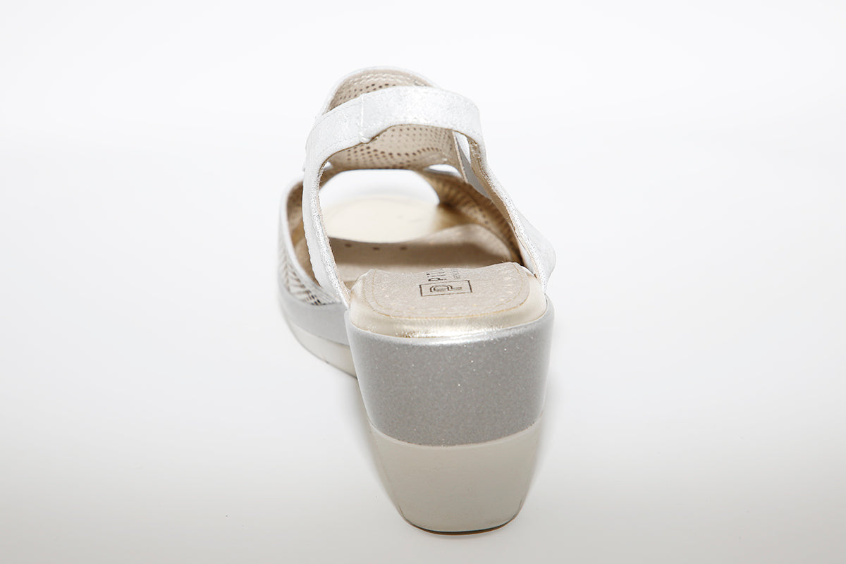 PITILLOS - 6030 WEDGE SANDAL - SILVER