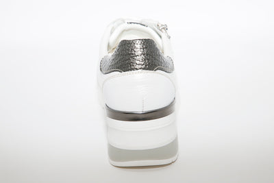 BAERCHI - LACED WEDGE SHOE - WHITE