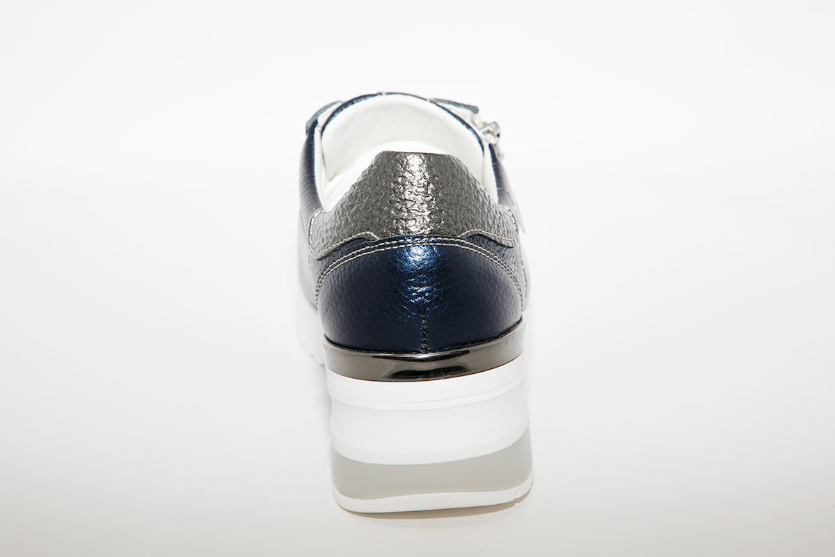 BAERCHI - LACED WEDGE SHOE - NAVY