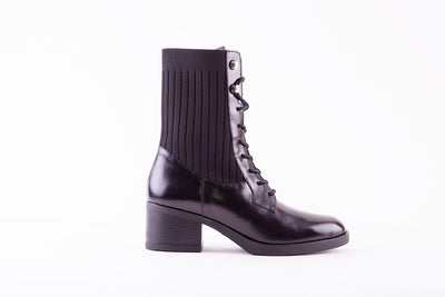 WONDERS G-6206 3/4 LENGTH LACED BOOT - BLACK LEATHER
