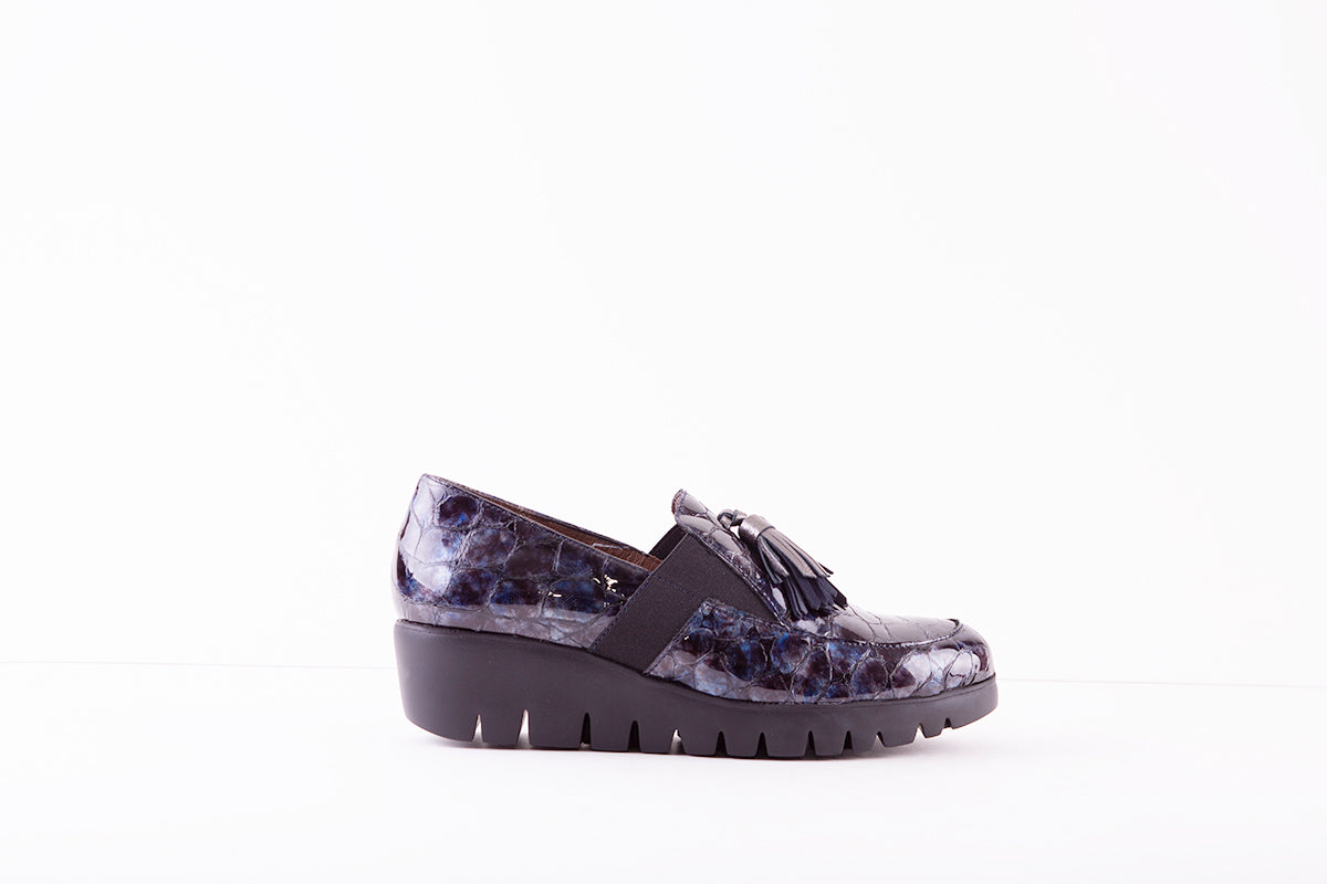 WONDERS C-33254 WEDGE SLIP-ON TASSEL SHOE - NAVY PATENT