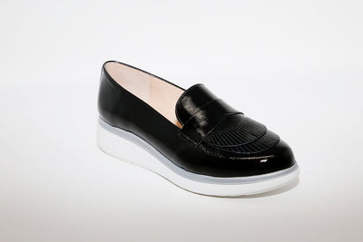WONDERS - A-9703 PATENT LEATHER MOCCASINS - BLACK