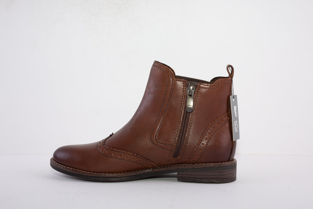 MARCO TOZZI - 25365-300 FLAT CHELSEA BOOT - CHESTNUT