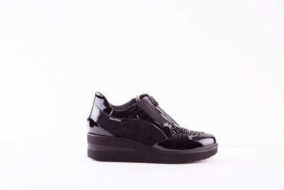 MARCO MOREO - C502 CJ2 FRONT ZIP WEDGE SHOE WITH DIAMONTE  DETAIL - BLACK PATENT SUEDE