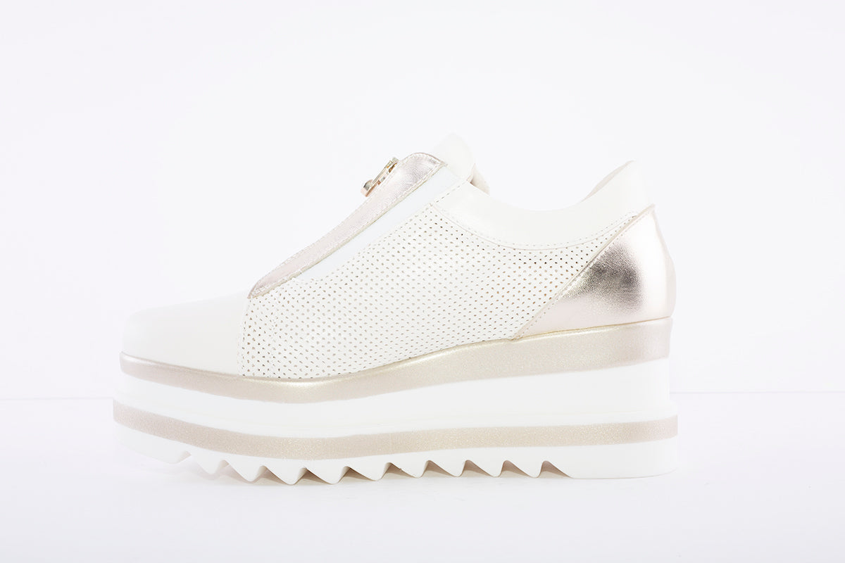 MARCO MOREO - Front Zip Platform Wedge Shoe - Cream/Gold