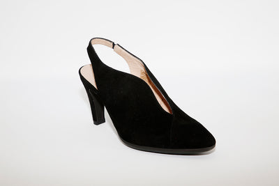 WONDERS - M-4224 V CUT COURT SHOE - BLACK
