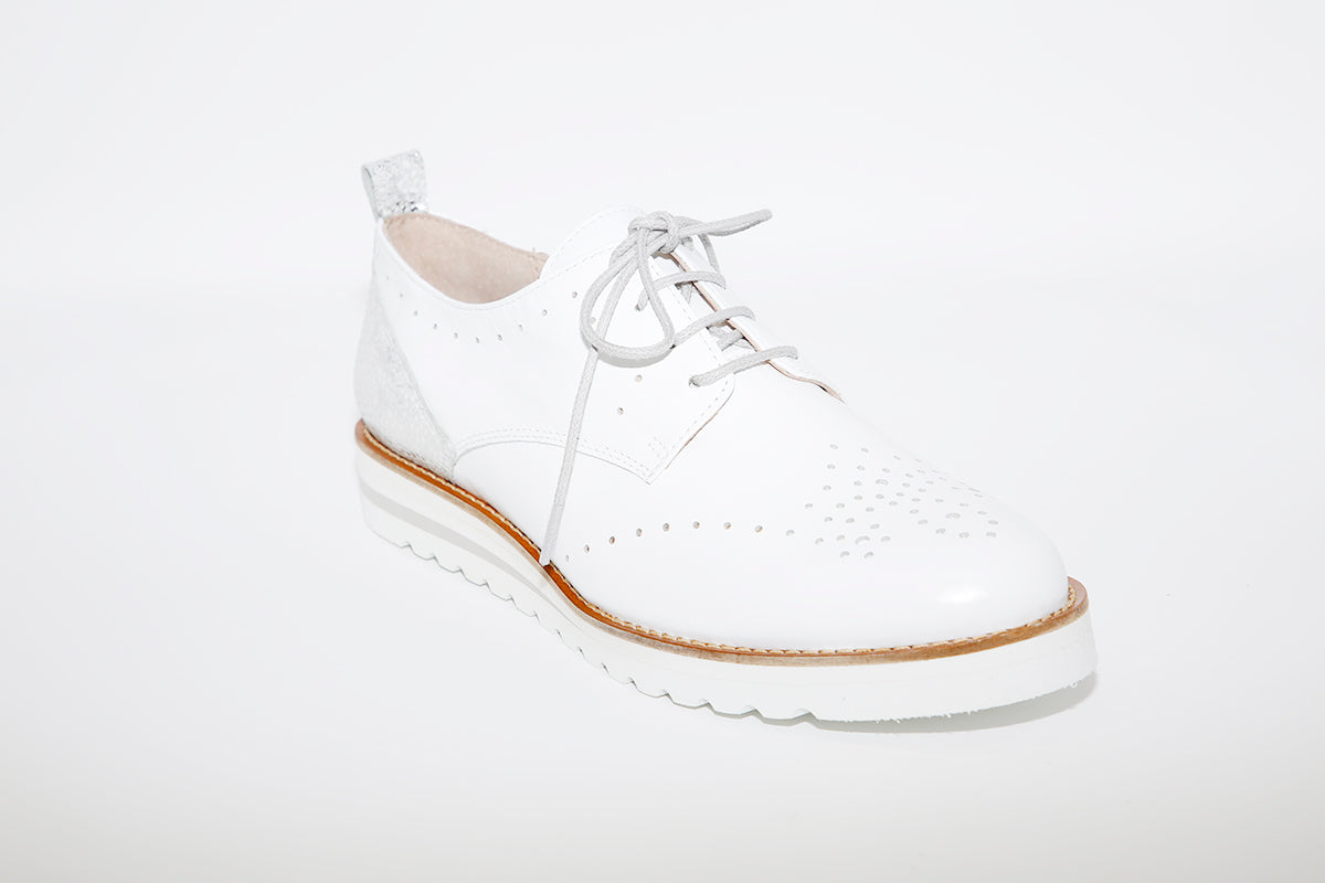 NANO - LOW WEDGE LACED FASHION SHOE - WHITE LEATHER