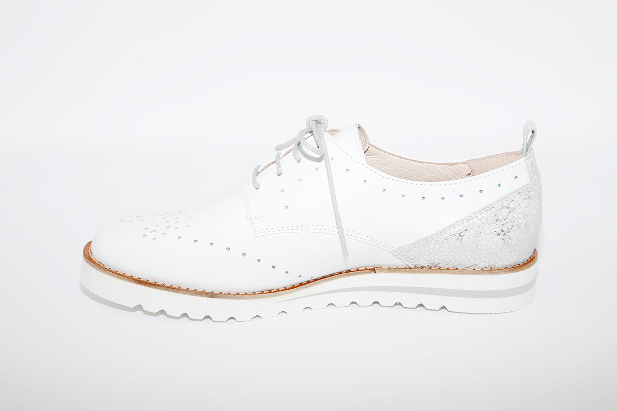 NANO - LOW WEDGE LACED FASHION SHOE - WHITE LEATHER