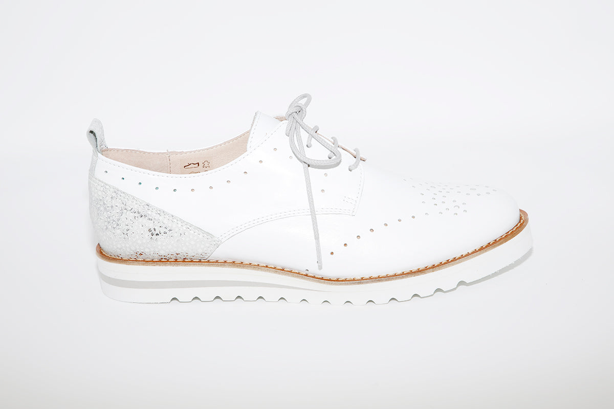 NANO - LOW WEDGE LACED FASHION SHOE - WHITE LEATHER