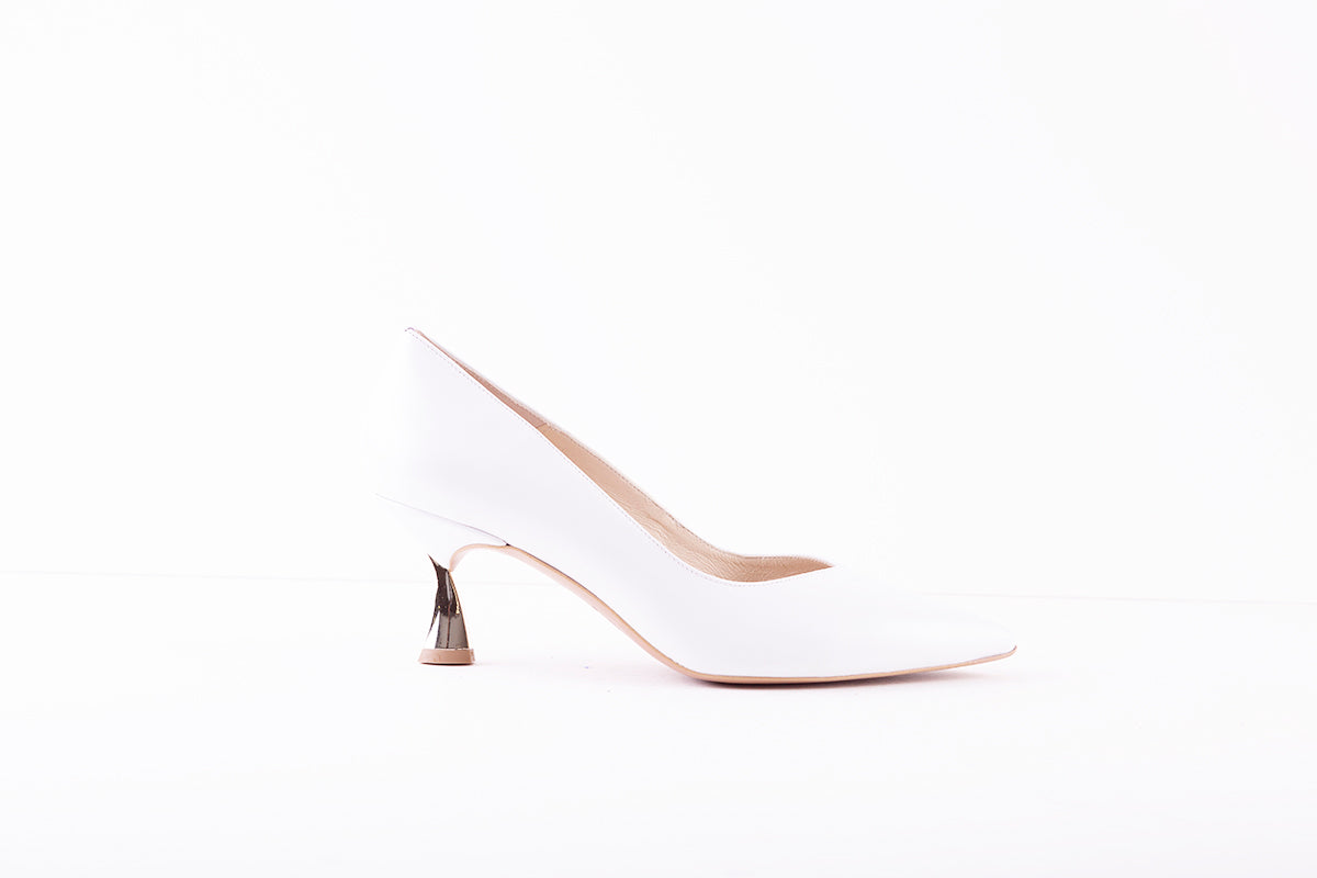 EMIS - 6047/82 MEDIUM HEEL COURT SHOE - PEARL WHITE