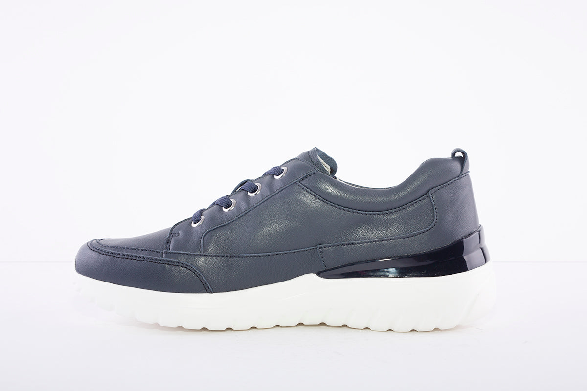 CAPRICE - LACED FASHION TRAINER - NAVY LEATHER