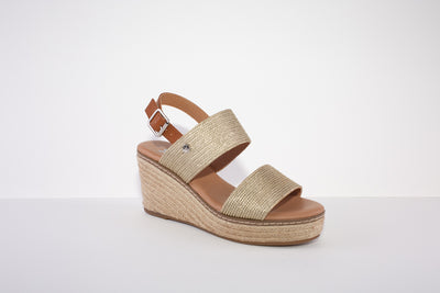 XTI 42365  HIGH WEDGE SANDAL - GOLD