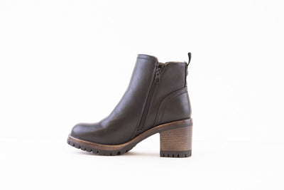 HEAVENLY FEET - KERI CHUNKY MEDIUM HEEL ANKLE BOOT - BLACK