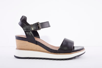 TAMARIS - MEDIUM WEDGE SANDAL - BLACK LEATHER