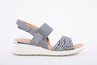 CAPRICE - LOW WEDGE SLING BACK SANDAL - JEANS COMBI