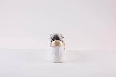XTI 140125 ZIP/LACE FLAT SHOE - WHITE/GOLD