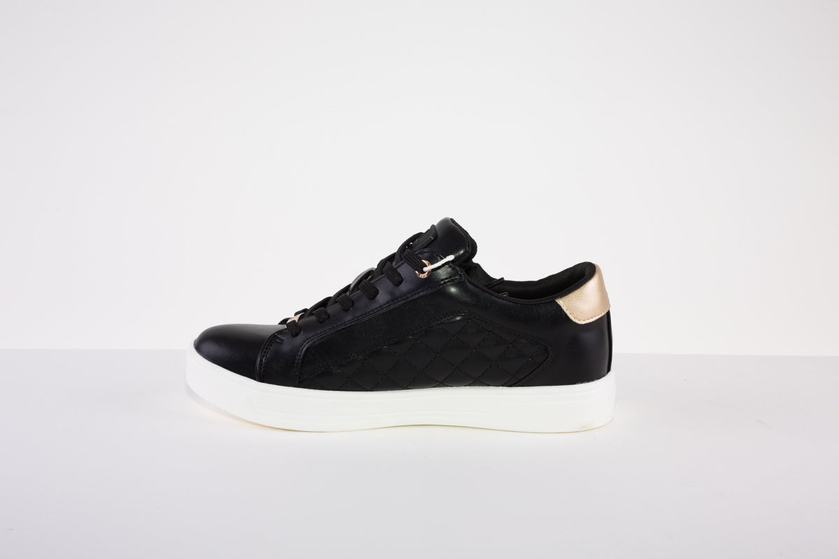 XTI 140125 ZIP/LACE FLAT SHOE - BLACK/GOLD