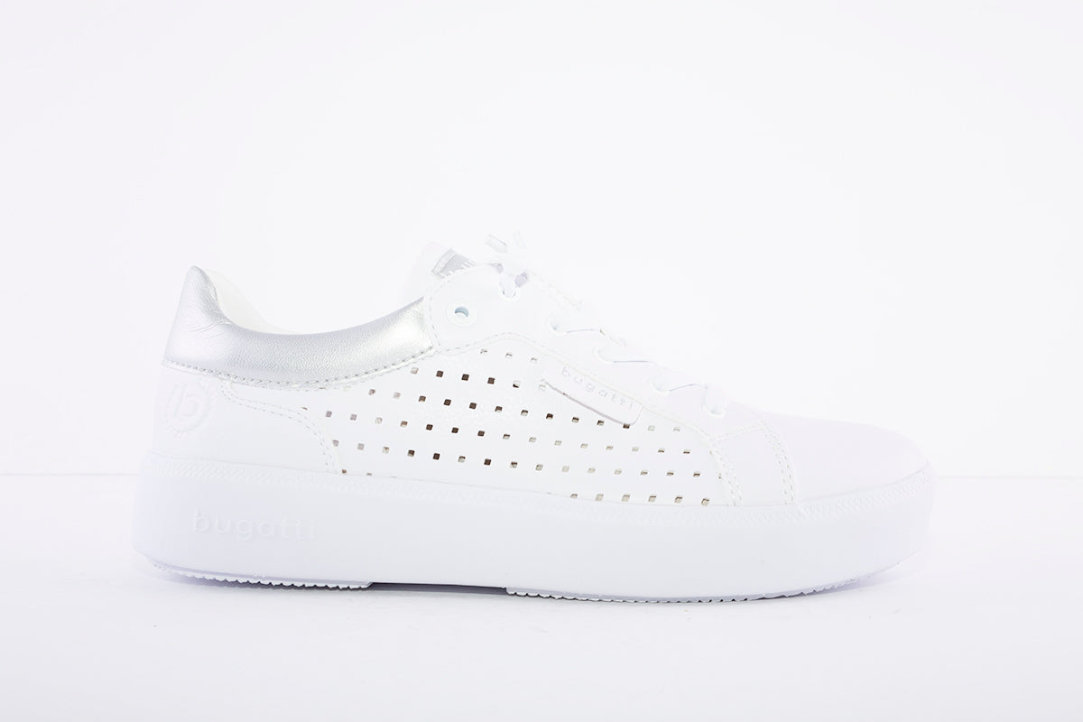 BUGATTI - FLAT LACED FASHION SHOE - WHITE