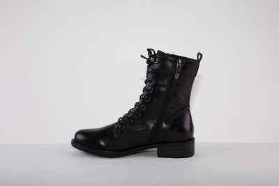 REGARDE LE CEIL JADA 3/4 LENGTH FLAT LACED BOOT - BLACK