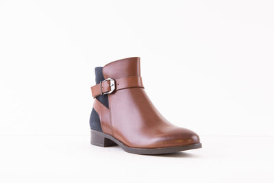 CAPRICE - 25330-387 FLAT ANKLE BOOT - TAN/NAVY