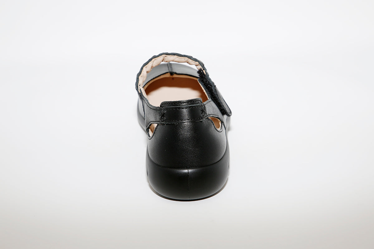 HOTTER - SHAKE Black Leather Flat Shoes