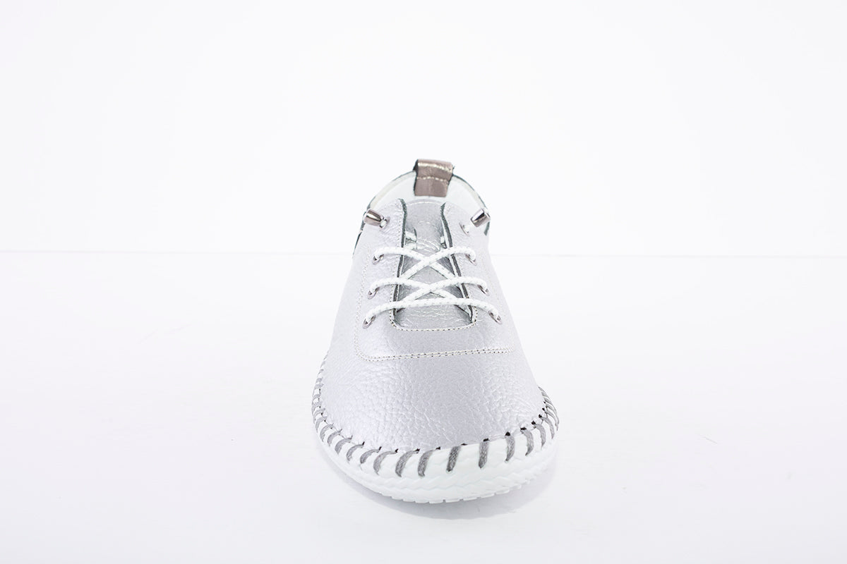 LUNAR - FLE030 St Ives Leather Plimsoll Silver