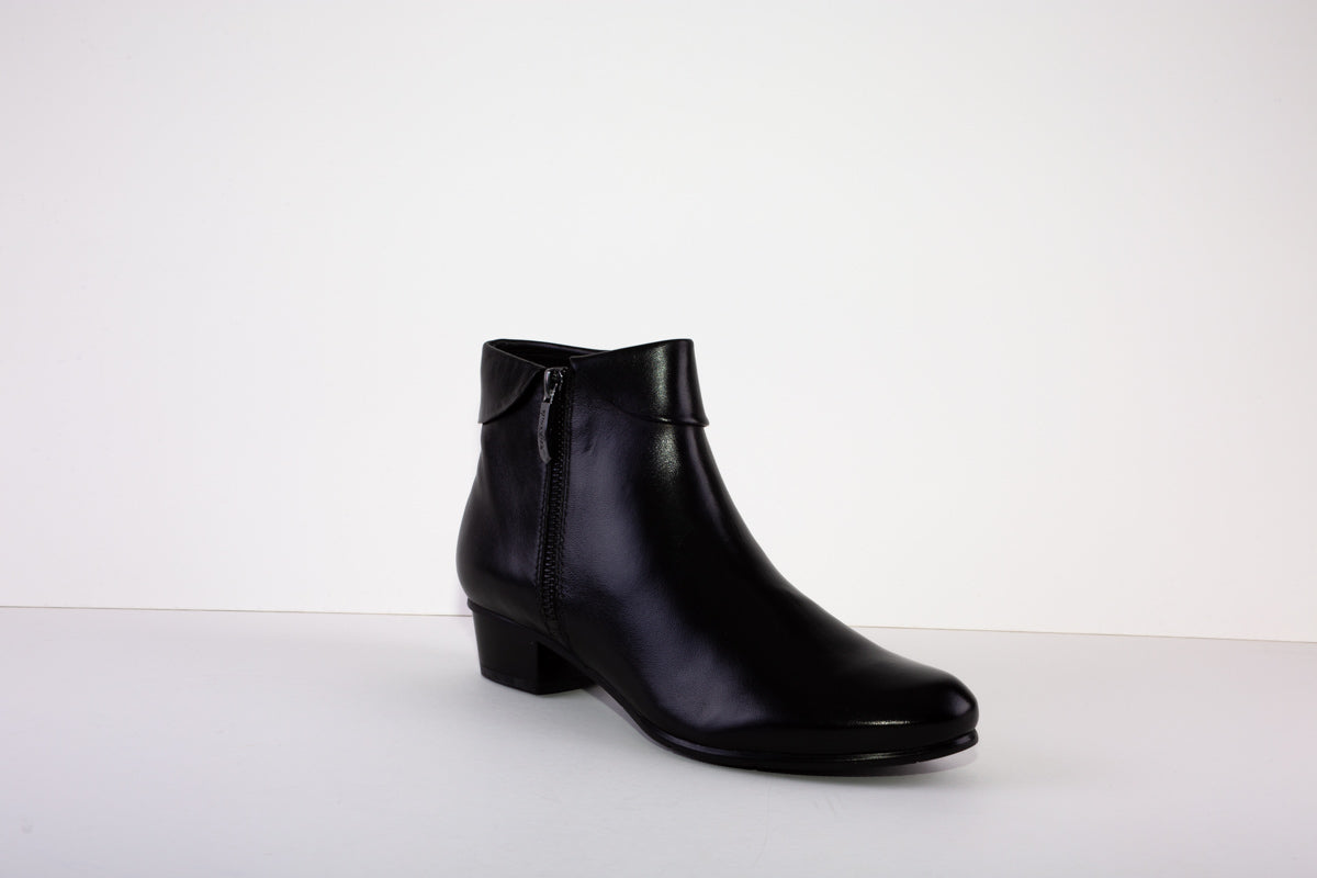 REGARDE LE CIEL STEFANY-03  ANKLE BOOT* - BLACK LEATHER