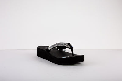 SKECHERS VINYASA-GEO QUEEN LOW WEDGE TOE-POST MULE - BLACK