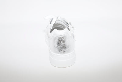 NeroGiardini - Laced Leather Sneakers - Silver/White