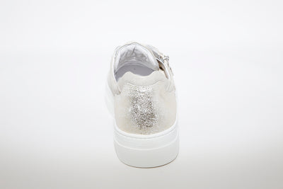 NeroGiardini - Laced Leather Sneakers - Beige/Gold