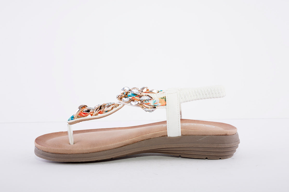 LUNAR - JLH272 Majorca III Toe Post Sandal White