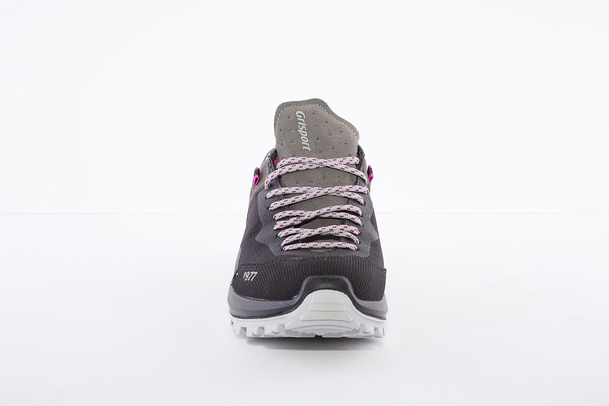 GRISPORT - CLG731 Lady Trident Walking/Hiking Shoe Black/Pink