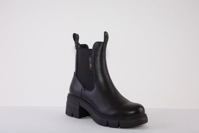 REFRESH 170139 CHUNKY LOW HEEL ZIP ANKLE BOOT - BLACK