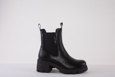 REFRESH 170139 CHUNKY LOW HEEL ZIP ANKLE BOOT - BLACK