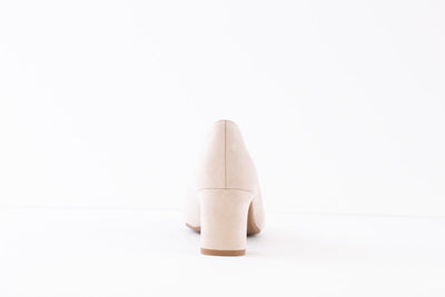 GABOR - 22.152.33 MEDIUM BLOCK HEEL COURT SHOE - BEIGE SUEDE