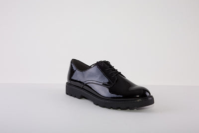 TAMARIS 23605-063 FLAT LACED SHOE - BLACK PATENT CROC