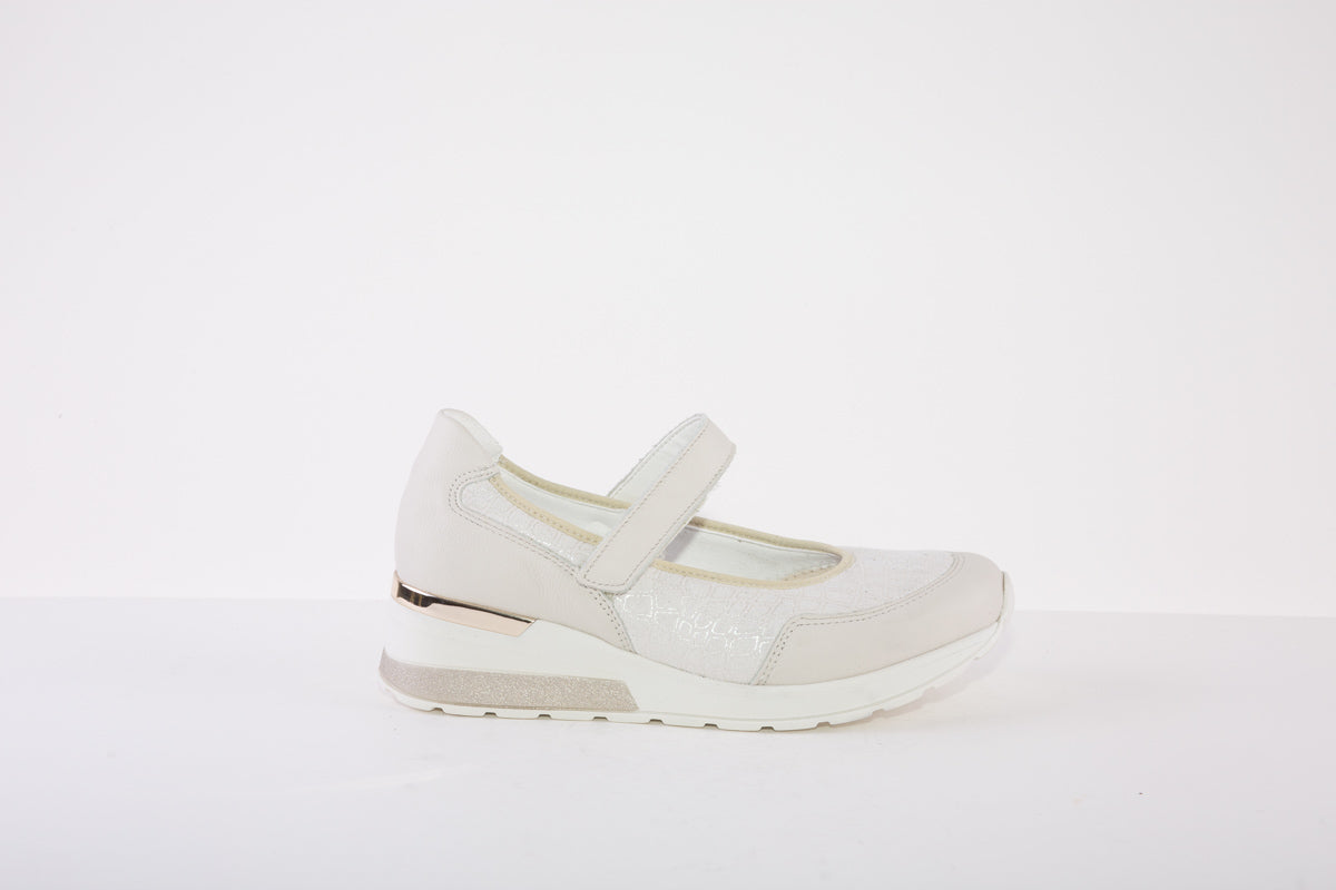 WALDLAUFER 939H32 201 H-CLARA LOW WEDGE STRAP SHOE - CREAM