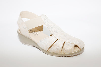 AEROBICS - 5859 TOE-IN SANDAL - GOLD