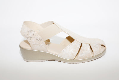 AEROBICS - 5859 TOE-IN SANDAL - GOLD