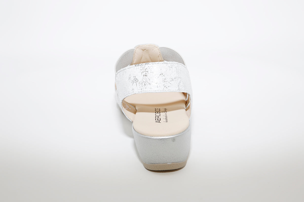 AEROBICS - 5859 TOE-IN SANDAL - SILVER