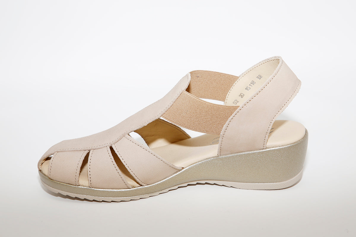 AEROBICS - 5859 TOE-IN SANDAL - BEIGE NUBUCK