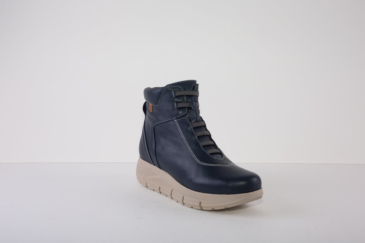 VALERIAS 8620  CHUNKY SIDE ZIP MOC LACE ANKLE BOOT - BLUE