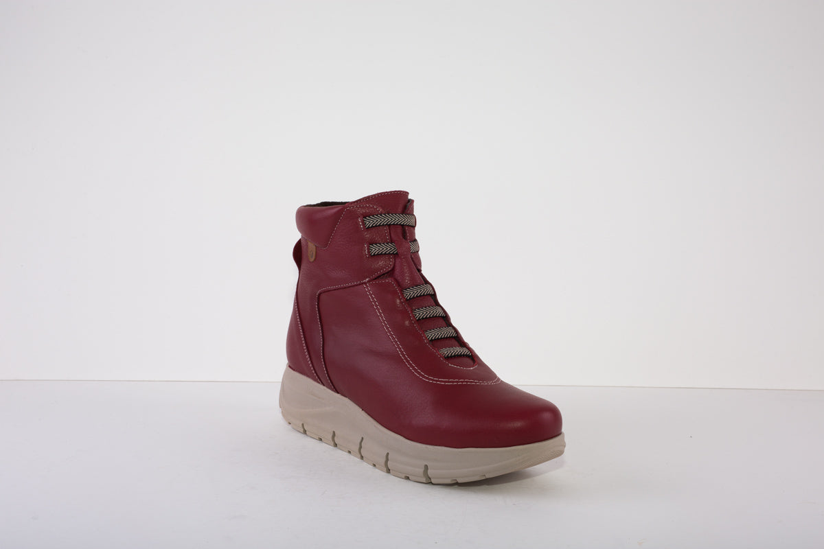 VALARIES 8620  CHUNKY SIDE ZIP MOC LACE ANKLE BOOT - RED