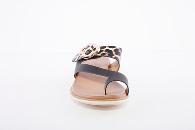 LUNAR - JLH152 Larkin Leopard Toe Loop Sandal Black