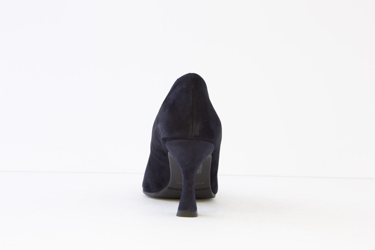 MARIAN - 4601 MEDIUM HEEL COURT SHOE - NAVY SUEDE