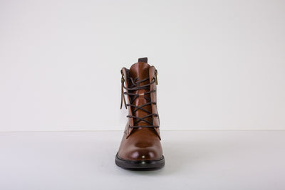 SUSST TOBY22 LOW HEEL ZIP/LACE ANKLE BOOT - TAN