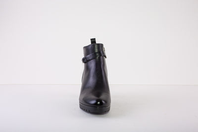 SUSST HUDSON22 HIGH HEEL ZIP ANKLE BOOT - BLACK